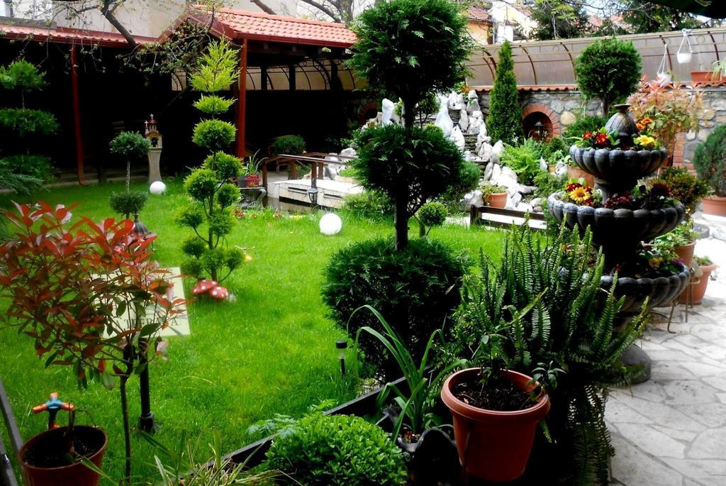 Hôtel Gala-Garden à Bitola Extérieur photo