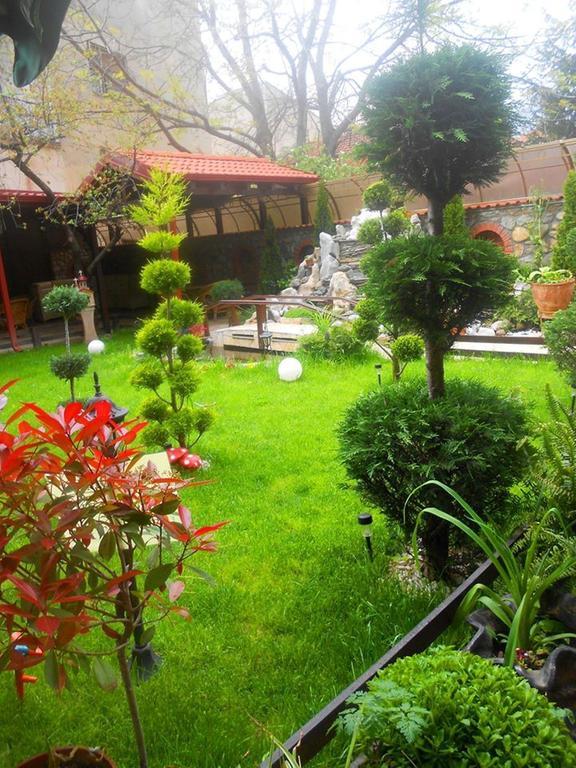Hôtel Gala-Garden à Bitola Extérieur photo