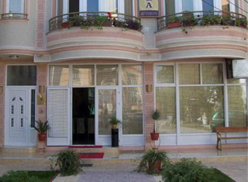 Hôtel Gala-Garden à Bitola Extérieur photo