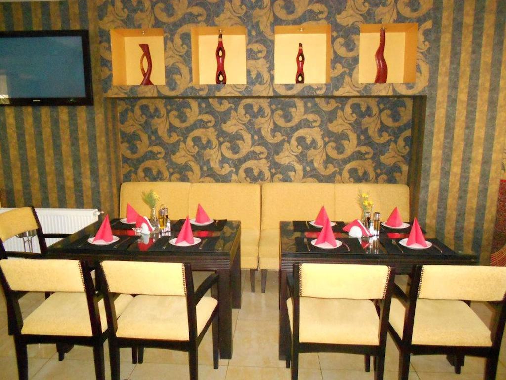 Hôtel Gala-Garden à Bitola Extérieur photo