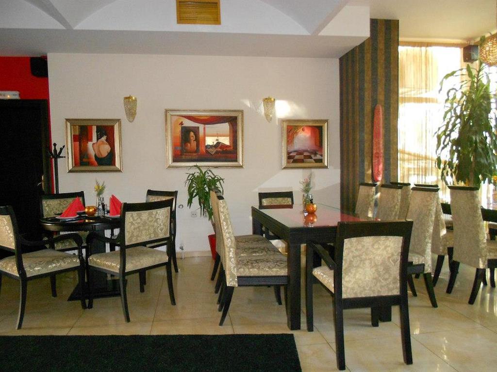Hôtel Gala-Garden à Bitola Extérieur photo